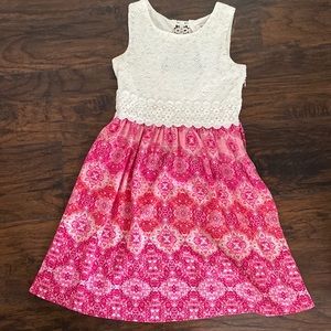 Girls dress